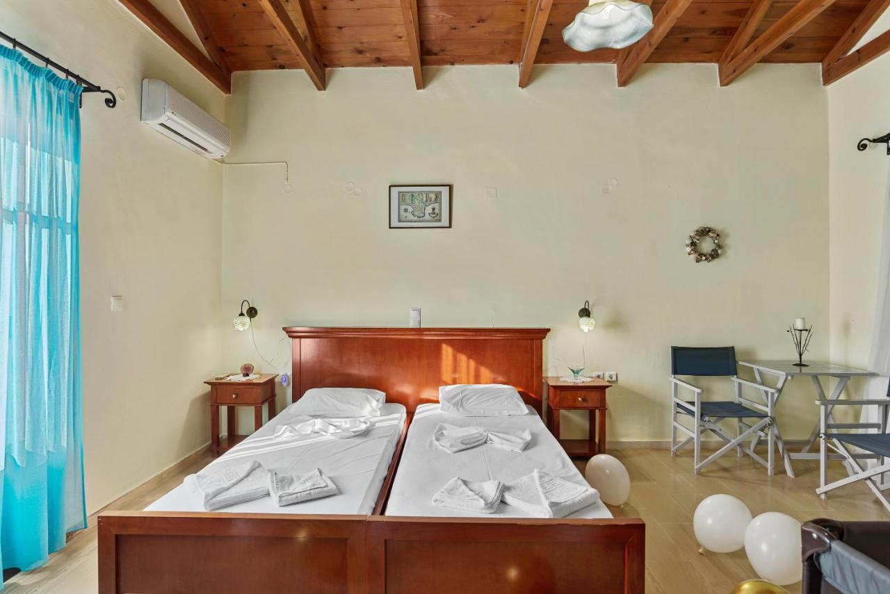 Aparthotel Iliopetra à Douliana Extérieur photo
