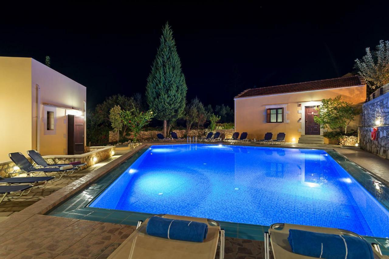 Aparthotel Iliopetra à Douliana Extérieur photo