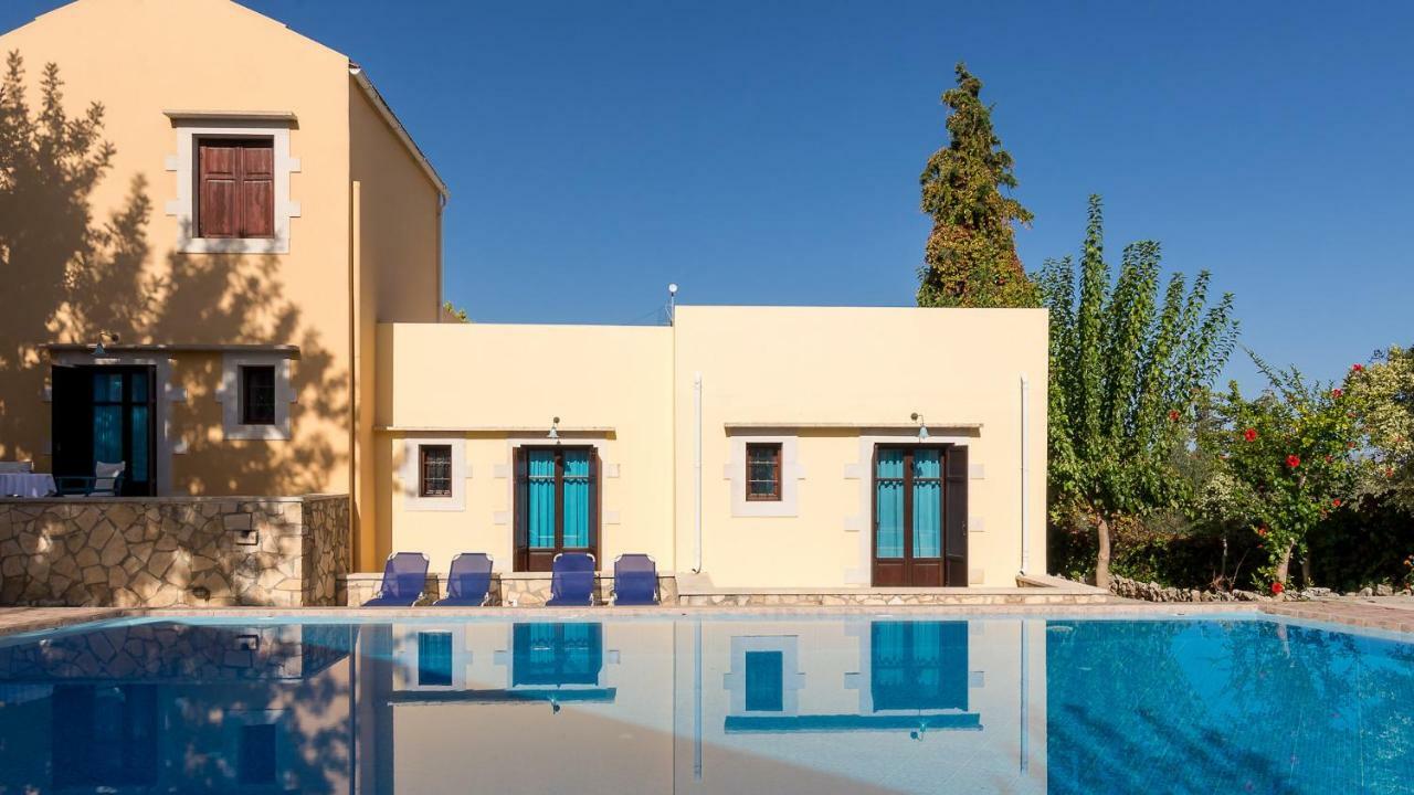Aparthotel Iliopetra à Douliana Extérieur photo
