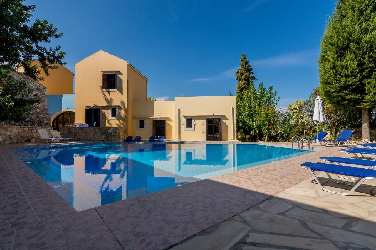 Aparthotel Iliopetra à Douliana Extérieur photo
