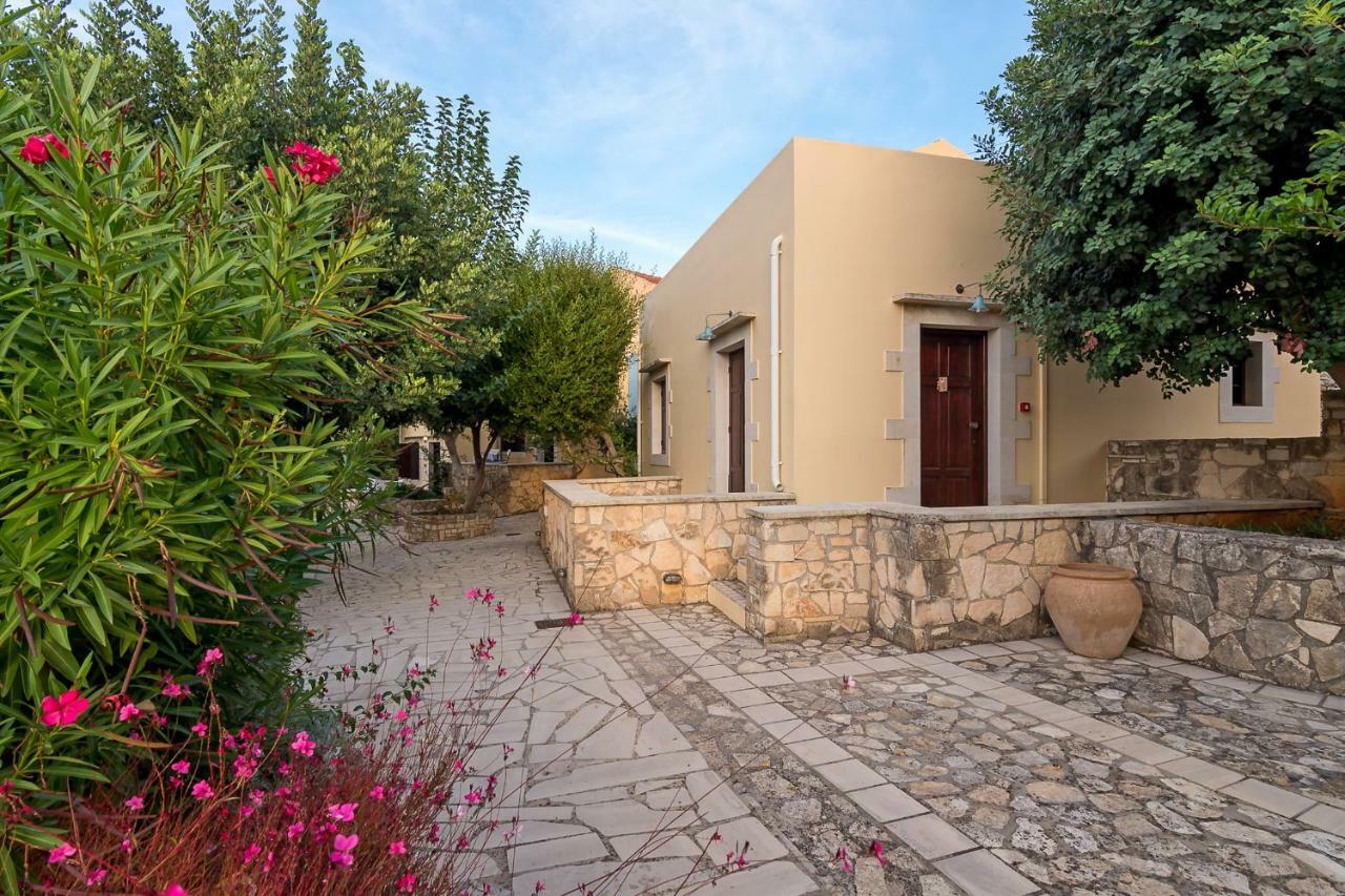 Aparthotel Iliopetra à Douliana Extérieur photo